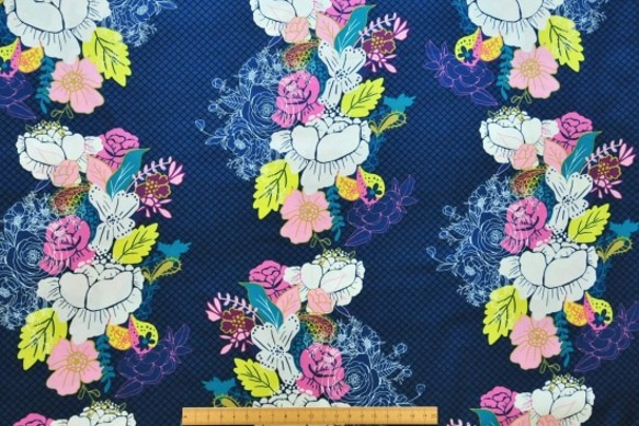 生地 Flowerdrama Notte  -Virtuosa -ART GALLERY FABRICS 3枚目の画像