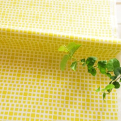 ART GALLERY FABRICS *Squared* Lemongrass  SE-603 4枚目の画像