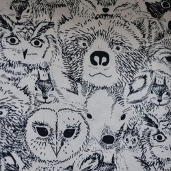 動物たちの顔がかわいいMenagerie Onyxの生地　-ART GALLERY FABRICS 4枚目の画像