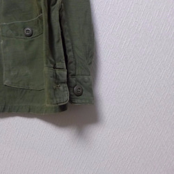 重新製作沒有顏色的軍事疲勞襯衫夾克<donar> 第4張的照片