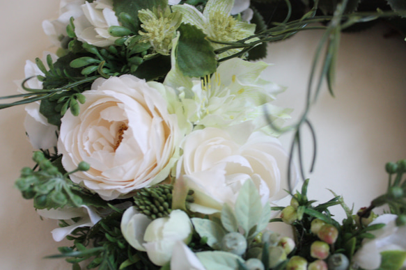 【たくさんの再販】White&Greenリース　white紫陽花&クリスマスローズ 5枚目の画像
