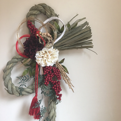 2025お正月飾り*しめ縄リース 2025年お正月飾り ✼ しめ縄リース ✼ タグ・蝶ピック付き