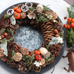 【再販×3】たくさんの実物　クリスマスリース〜Pinecone Wreath〜 3枚目の画像