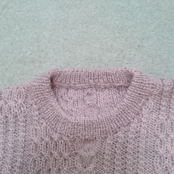 アルパカの温かなセーター 2枚目の画像