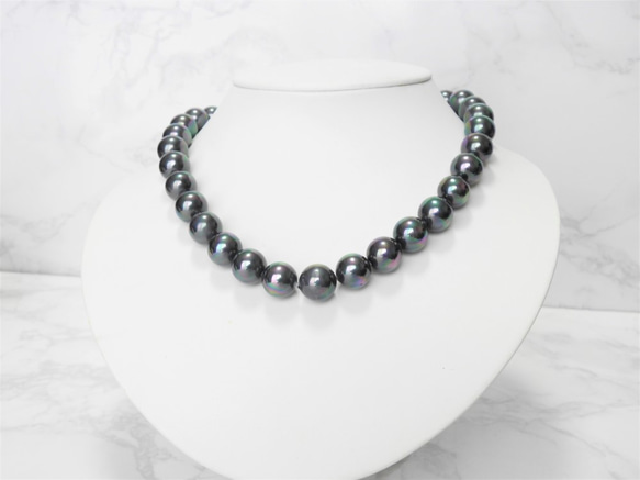【本物・真珠】南国・ブラックパールの大粒ネックレス 4枚目の画像