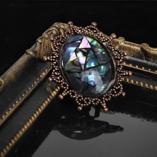 送料無料！ 螺鈿 の アンティークブローチ （古銅） ブローチ irodori