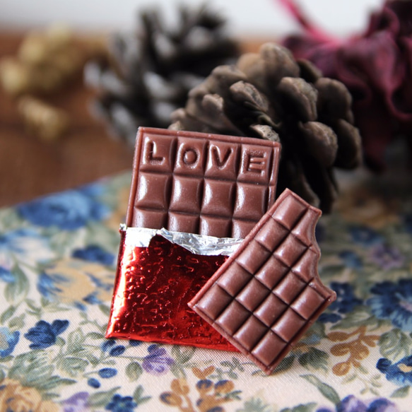 好想咬一口 純巧克力片磁鐵含包裝  客製化字 第1張的照片
