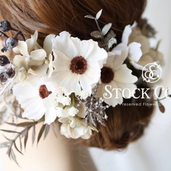 コスモスと紫陽花のヘッドドレス ヘアアクセサリー＊ウェディング 結婚式 成人式 前撮り 髪飾り 白無垢 4枚目の画像