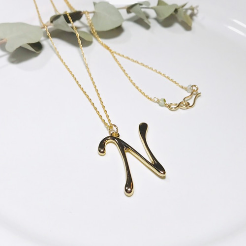 14kgf イニシャルチャーム セミロング ネックレス ネックレス  