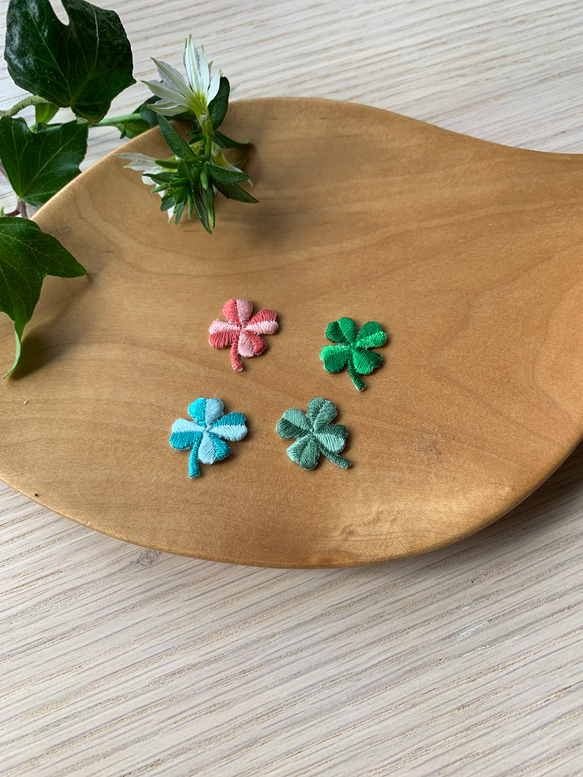 クローバーのアップリケ 4枚セット ワッペン・アップリケ Chimo  