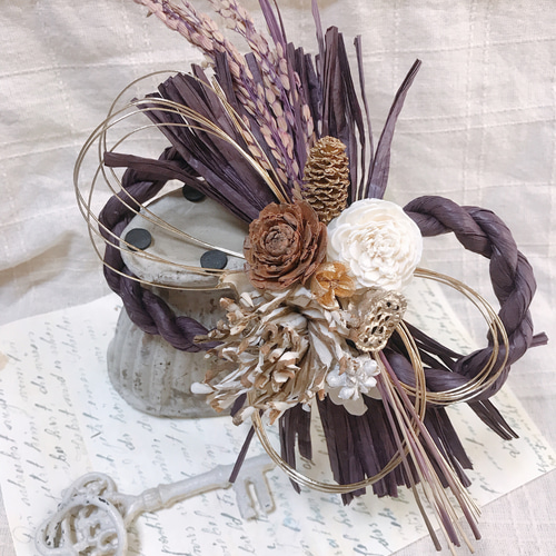 ゆうちゃん❣️お正月飾り❣️大人可愛くシックに…フラワーアレンジ❁⃘*.゜ ゆうちゃん❣️お正月飾り❣️大人可愛くシックに…フラワーアレンジ