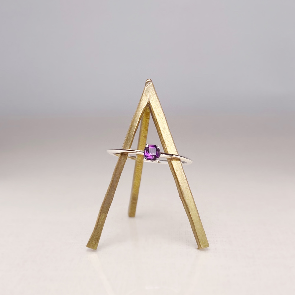 【一点もの】宝石のためのシンプルなリング（アメジスト）