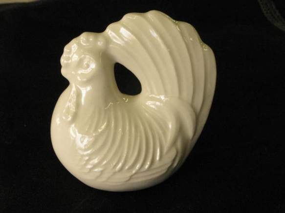 　ポーセリンアート 白磁,　鶏 1枚目の画像