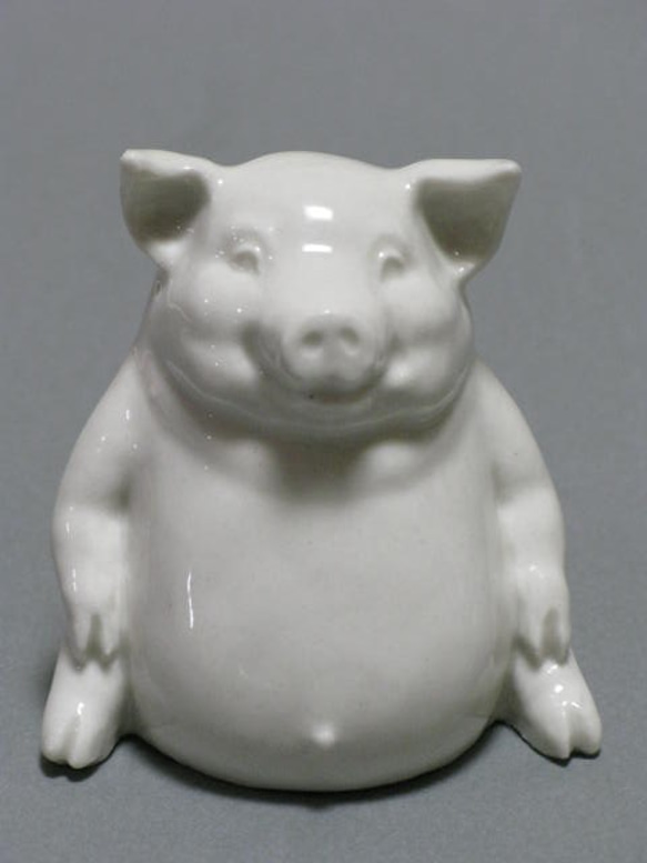 LIADRO 豚の置物 陶磁器製 ホワイト ブタ、招き猫。上絵素材、ポーセリンアート用白磁。 その他インテリア