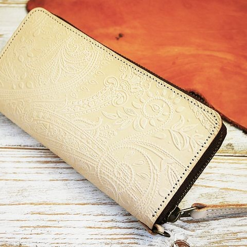 送料無料 ペイズリー柄 ヌメ革 ラウンドファスナーレザーウォレット  