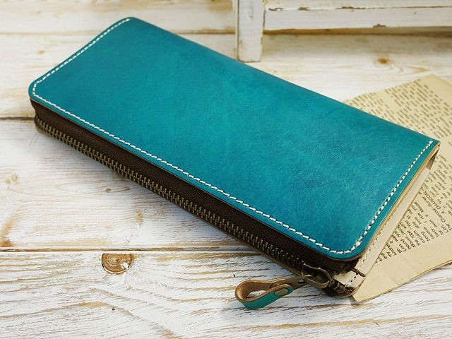 送料無料 大きく開く!!L型ファスナー ロングウォレット 姫路レザー ハンドメイド lwt74  手染め空ブルー