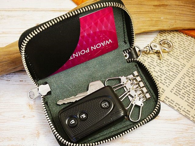 送料無料 ラウンドジッパーキーケース lkc-30 ブラック