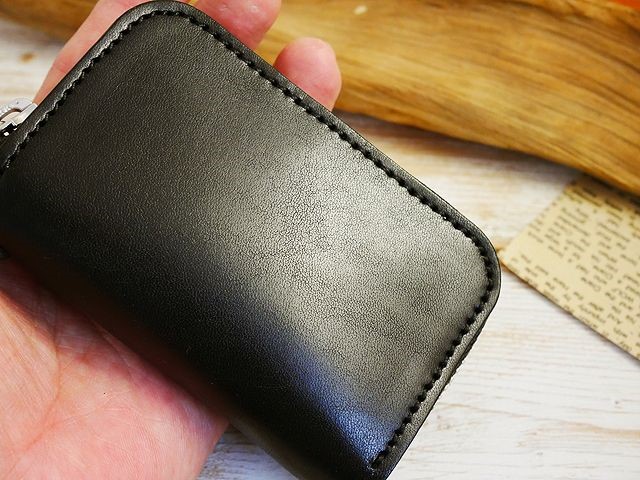 送料無料 ラウンドジッパーキーケース lkc-30 ブラック