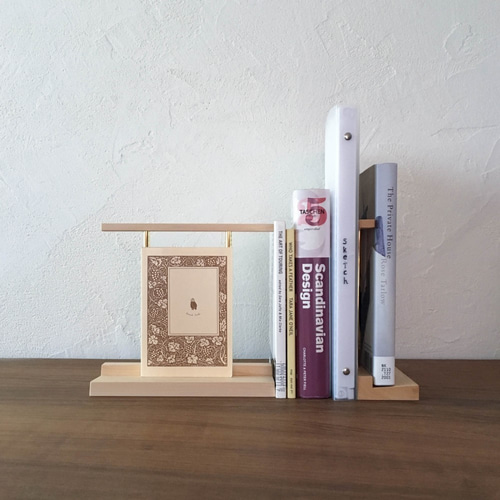 棚用ブックエンド ブックエンド モダンブックエンド 棚用高耐久メタルブックストッパー 本/CD用装飾ブックシェルフホームオフィスブッ 棚用ブックエンド  装飾ブックエンド 高耐久 亜鉛合金 マンブックエンド メタルブックエンド 棚用ブックサポート ブックストッパー 本 ... 棚用ブックエンド 装飾ブックエンド 高耐久 亜鉛合金 マンブックエンド メタルブックエンド 棚用ブックサポート ブックストッパー 本