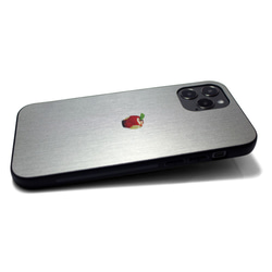 【まるで金属のようなiPhoneケース】iPhoneケースカバー（シルバー）赤リンゴ　耐衝撃 15/14/13/12~ 5枚目の画像