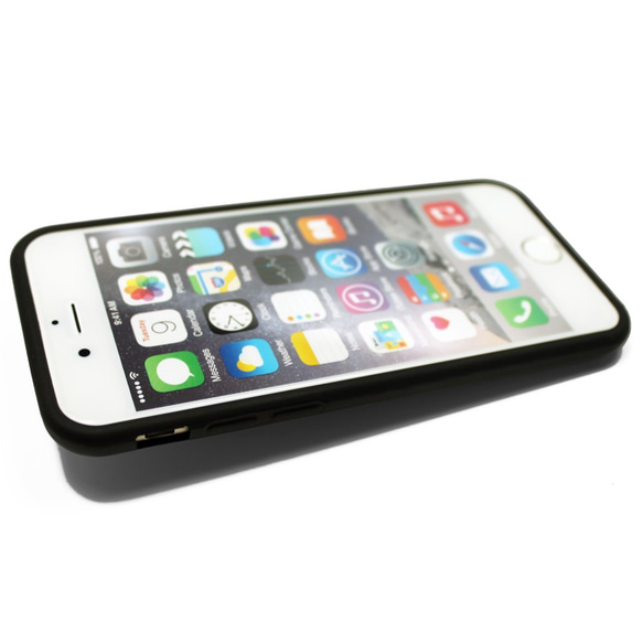 iPhone7/iPhone8/iPhoneSE2（新型）レザーケースカバー（レッド×ブラック）イチゴ＋スカル 5枚目の画像