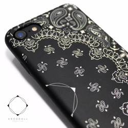 iPhone7/8/iPhoneSE2/iPhoneSE3 レザーケースカバー（ペイズリー×ブラック）paisley　黒 1枚目の画像