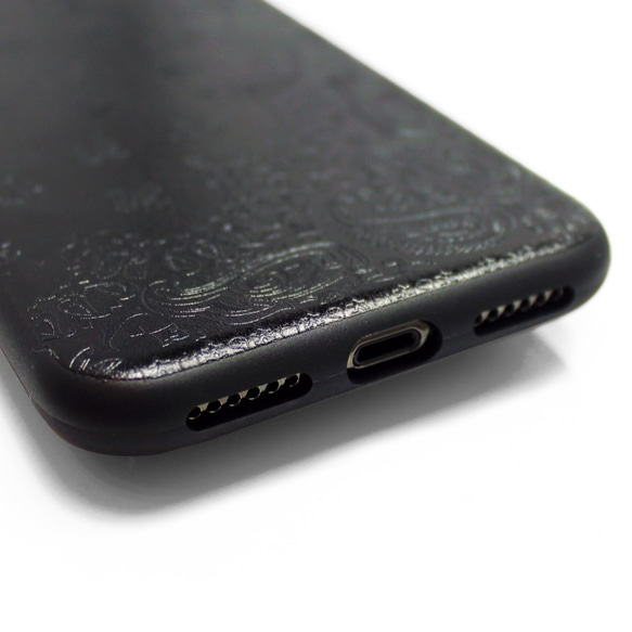 【iPhone16pro/15/14/13/13mini/12~】特殊エンボス加工レザーケースカバーペイズリー×ブラック 18枚目の画像