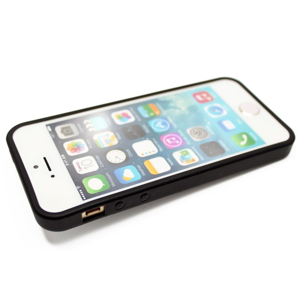 iphone5/iphone5s/iphoneSEケース☆軽量レザーケースカバー（オフホワイト×ブラック）ピンクアップル 5枚目の画像