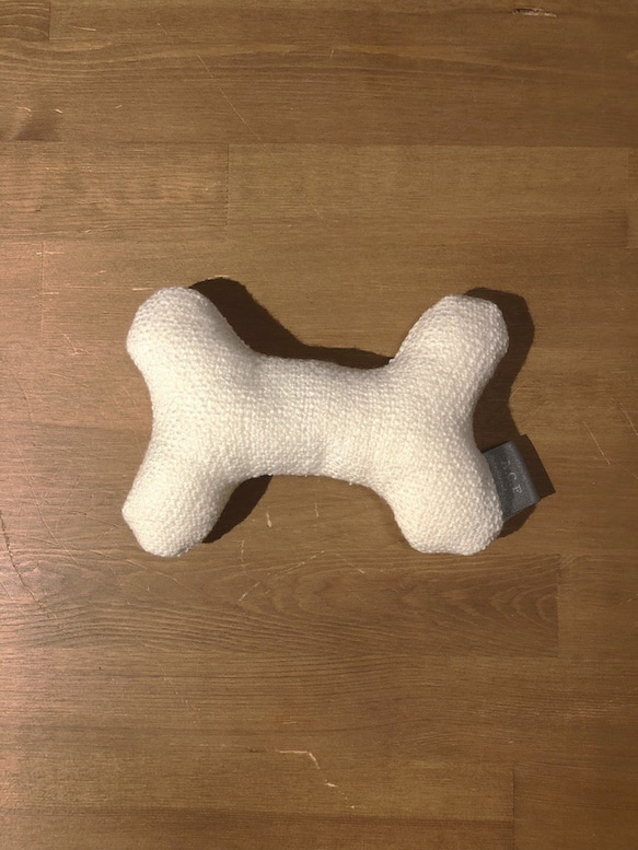 ソフトボーンS　犬のおもちゃ　ペットのおしゃれインテリアに　ペットグッズ  音が出るおもちゃ 5枚目の画像