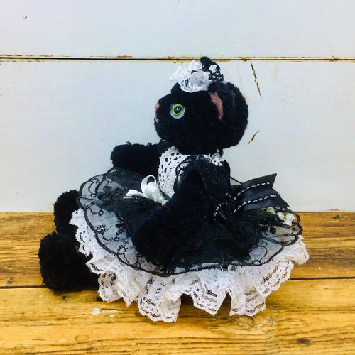 美品❤️ ニノ　nino 猫柄　ねこ　ゴブラン　ロングスカート　F 黒　ブラック たまちゃんクッション(猫グッズ ネコ雑貨 ねこ柄 かわいい 黒猫