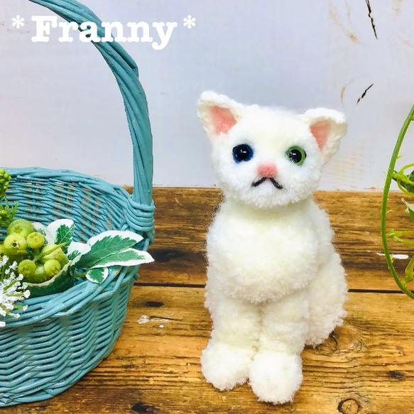 新作 あじさい入り ダークブルー猫ちゃんヘアゴム hh021_003.jpg
