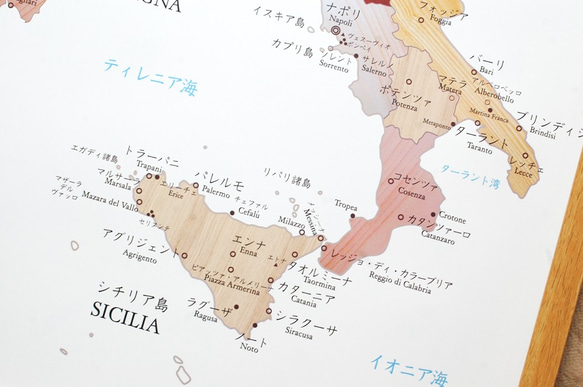 寄木風「イタリア地図」ポスターA2サイズ　木目 3枚目の画像