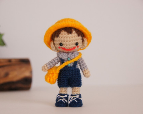 あみぐるみの園児さん(男の子)＊ほっこり毛糸のお人形さん