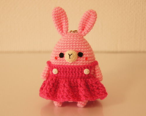 あみぐるみ＊防犯ブザー＊ピンクのうさぎちゃん＊ あみぐるみ amidoki