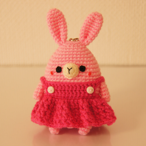 あみぐるみ＊防犯ブザー＊ピンクのうさぎちゃん＊ あみぐるみ amidoki