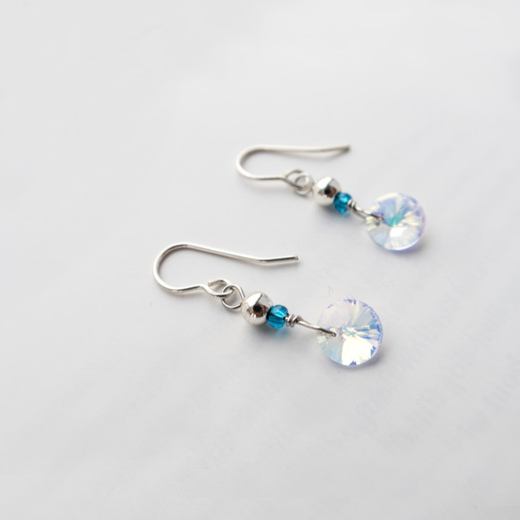 Winter Blue | Handmade 925 Silver Earrings 3枚目の画像