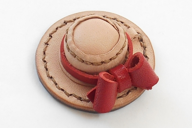 マグネット“女泥棒のぷちキャペリン帽”