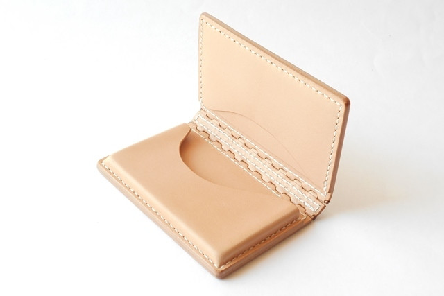 レザー蝶番の名刺入れ Natural・受注制作