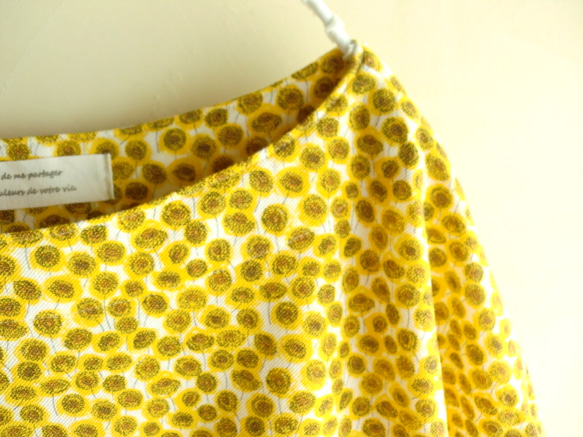 袖口タックのプルオーバー LIBERTY ** yellow ** 2枚目の画像