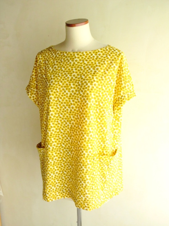 袖口タックのプルオーバー LIBERTY ** yellow ** 5枚目の画像