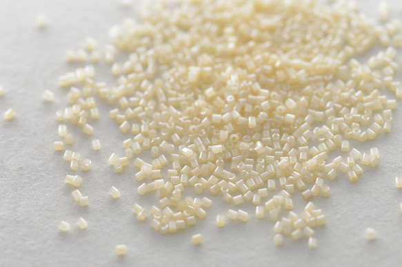 Rocaille Tube Creme 1.1mm 約1000個 B217_32211552_1/1 2枚目の画像