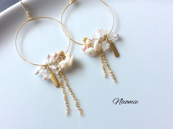 flower-bouquet-gold.hoop-pierced.earring 2枚目の画像