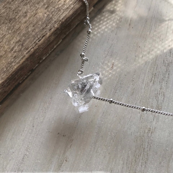 つぼみ水晶のネックレス 3枚目の画像