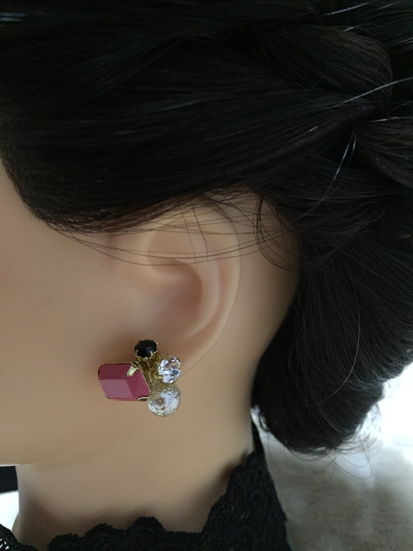 pinkビジューとパールのpierce 2枚目の画像