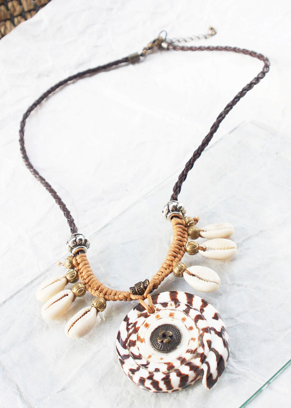 ☆Stars & Moon Conus Shell Necklace∫星月芋螺項鍊☆ 第2張的照片