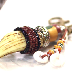 ▼Wild Man Boar Tuskキーホルダー▲Wild Man Caries Keyring（Color Beads Se 3枚目の画像