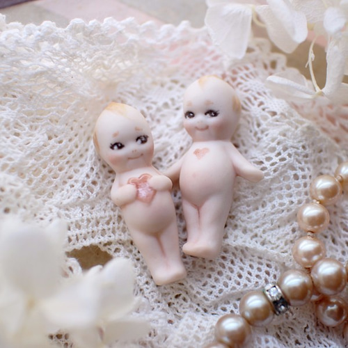ビスクドール「小さなキューピー/b」お人形のためのお人形