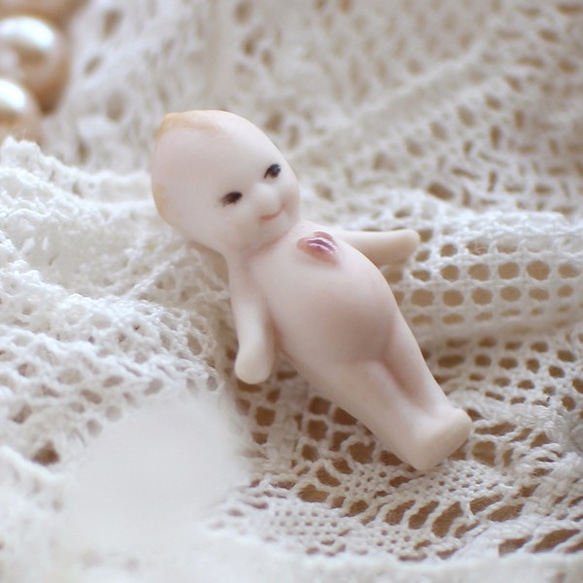 キューピー 全身キラキラのキューピー人形 荒っぽ