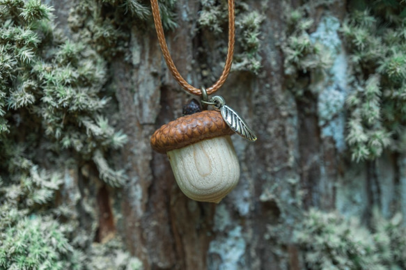 擴香項鍊 秋季木製大橡果 第1張的照片
