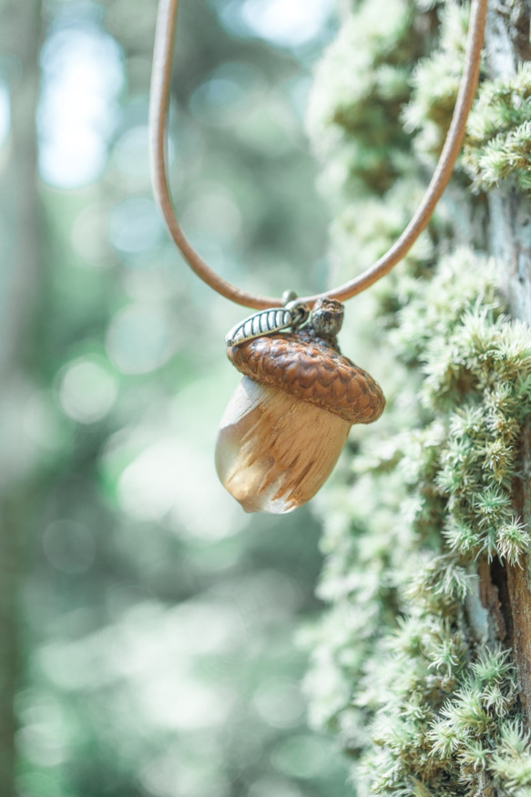 擴香項鍊 秋季霧面透明樹脂栓木橡果 第2張的照片